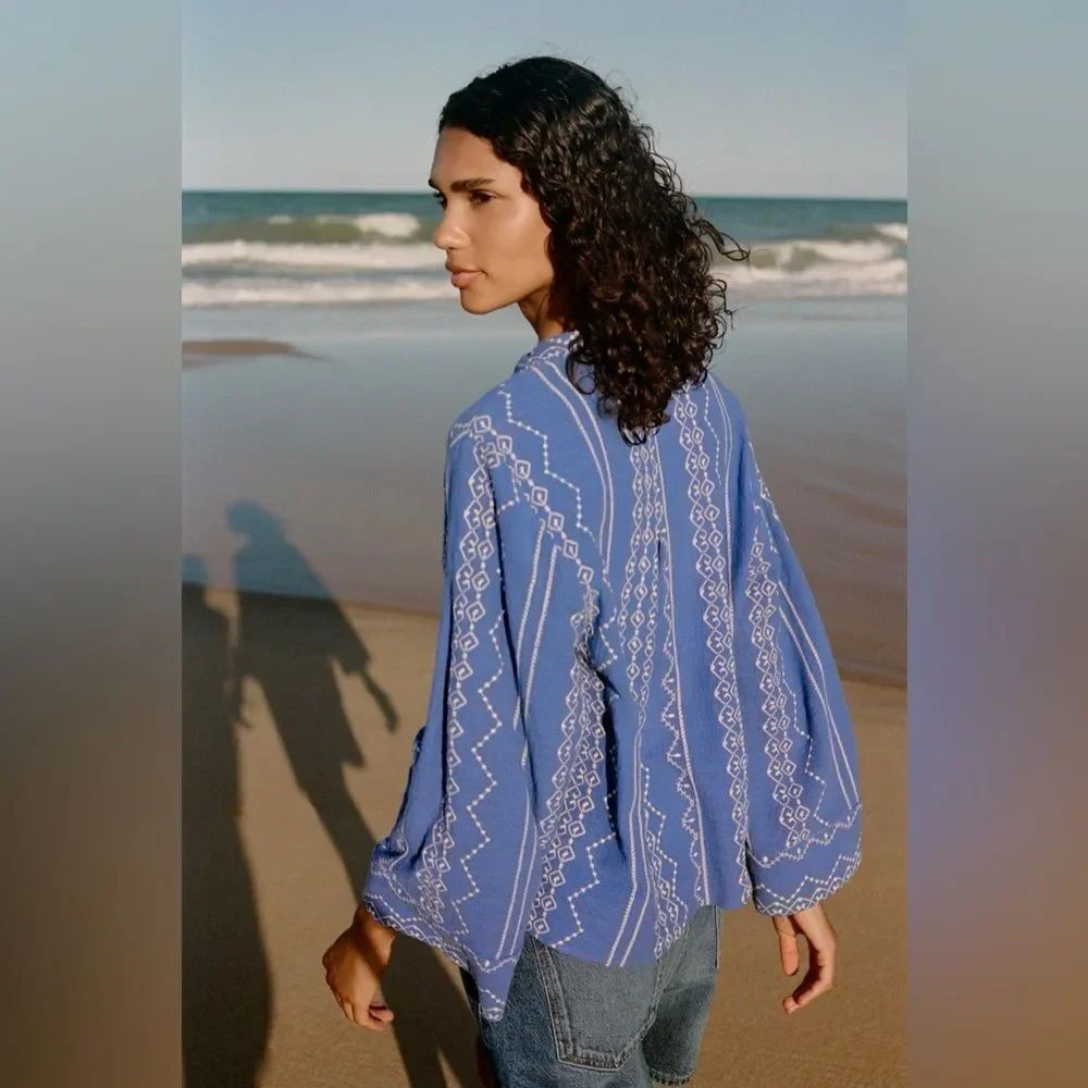 Zara Blue Patterned Blouse - Picture 2 of 5